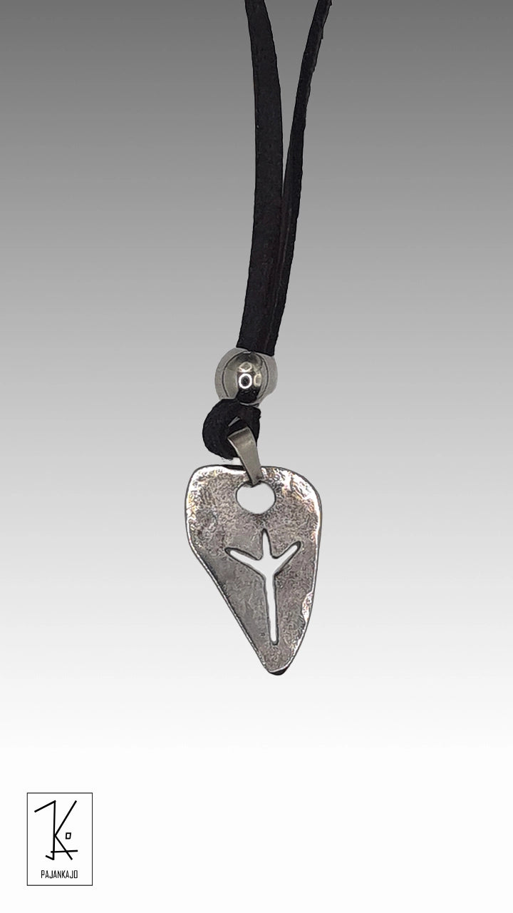 Algiz -Suojelus Riimu -teräskaulakoru